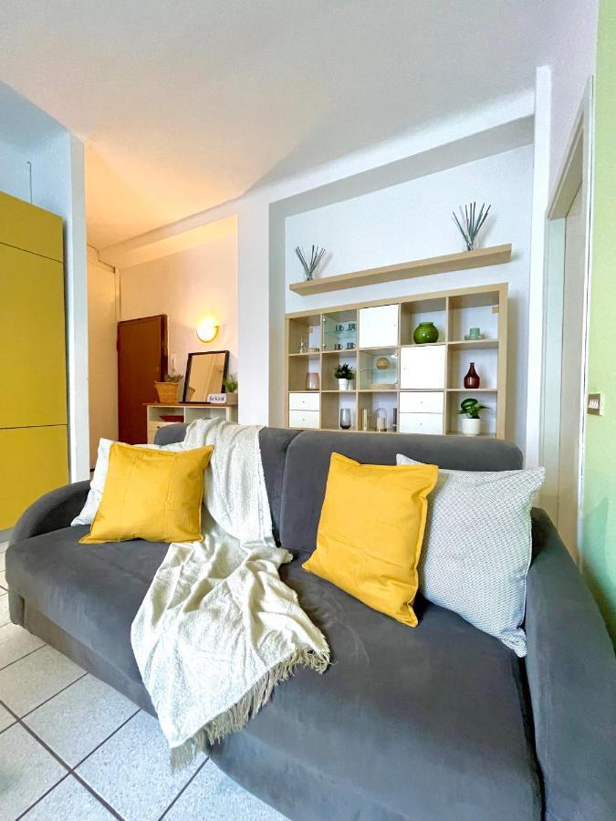 Homiesam - Yellow Dream & City Life Apartamento Milão Exterior foto